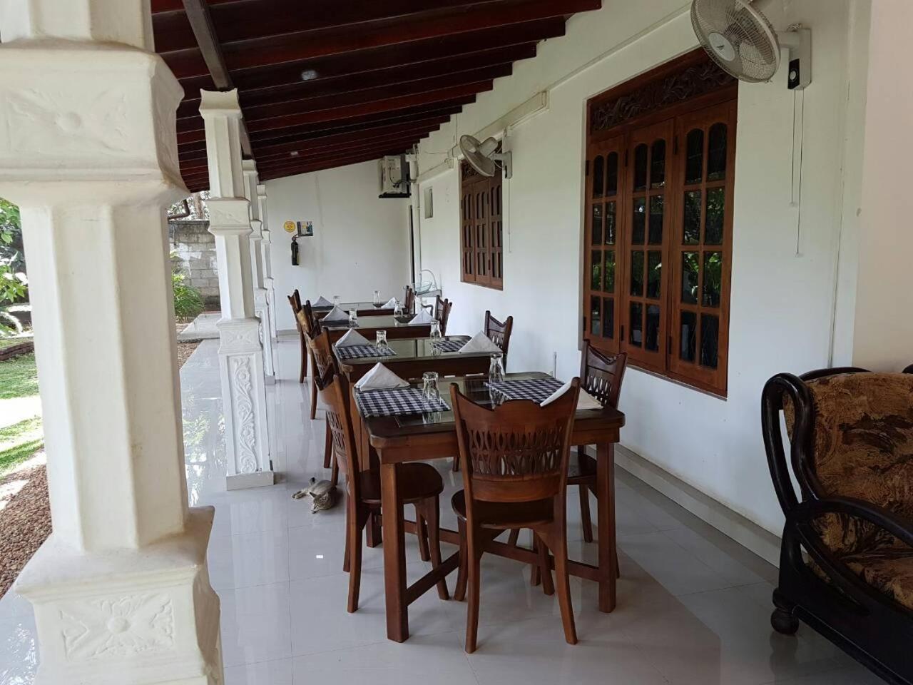 Great Wall Tourist Rest Anuradhapura Εξωτερικό φωτογραφία